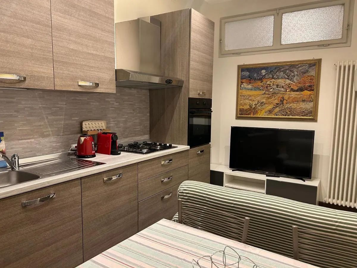Larocca Tourist Home 1 Bassano del Grappa 0*,  Italy